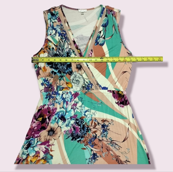 Spense Sleeveless Cross Front Maxi Dress - Picture 13 of 15